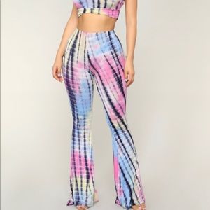 Fashionnova tie dye set